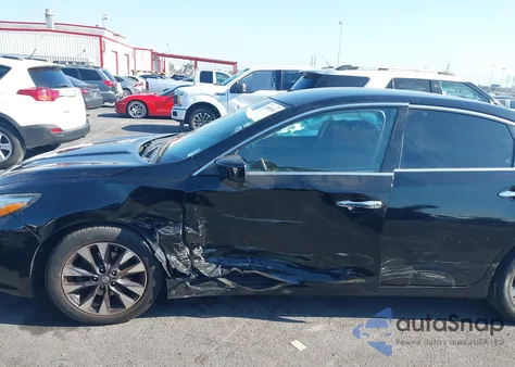 2018 Nissan Altima 2.5 Sv из США, поврежденный, VIN 1N4AL3AP2JC236440